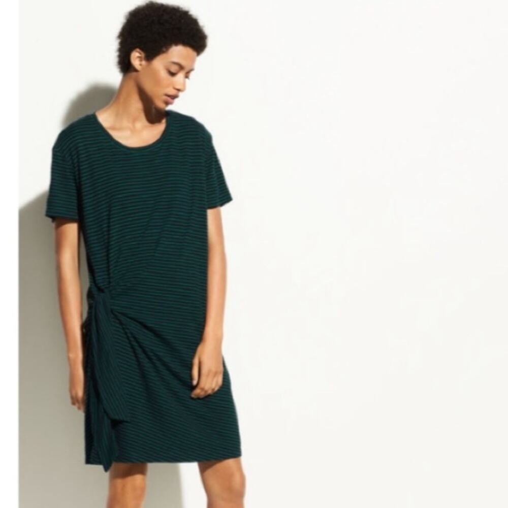 Vince classic‎ side tie striped dress